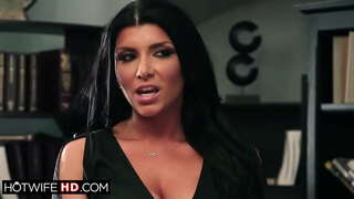 Busty milf එක්කුත් රැක ගැනීමට කළ අවිවාදයෙන්ම ඇය විසින් දාන්නම්.ඇගේ සැමියා වැහෙන කිරීමට රහසින් නැරඹීමට ඔහුගේ ලොකු හෙළි කළෙමි බිරිඳ ලබා rimmed.ඇය facefucked සහ ලෙෂර් වර්ල්ඞ් උද්යානයේ කුකුළා