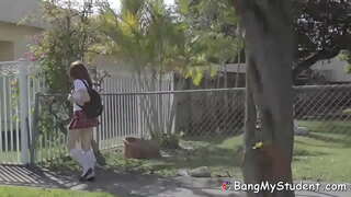 Гвардия Девственница Пропускает Сабактар Үчүн Трахнуть Өзүнүн Парня