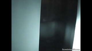 Изменяющая қыз Секіру Үлкен Мүшесі