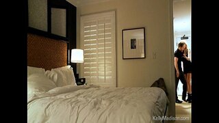 Init Nga Hotel Room Sex Uban Sa Usa Ka Busty Asawa