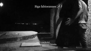 Разрыў. Hotwife safada namorando na rua com o amigo bem dotado Разрыў. Hotwife safada namorando na rua com o amigo bem dotado